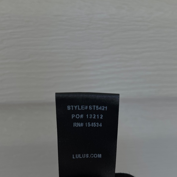 Lulus Sebastian Black Pants Size S NWT - Picture 11 of 11